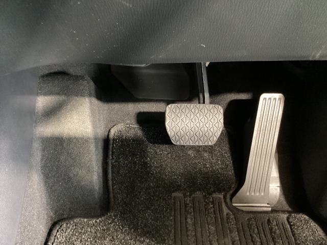 ＣＸ－５ ２．２　ＸＤ　エクスクルーシブ　モード　ディーゼルターボ　マツダコネクトナビ　ＥＴＣ　３６０度カメラ　１オーナー車　地デジ　レーンキープ　盗難防止装置　本革シート　Ｂｌｕｅｔｏｏｔｈ対応　キーレス　記録簿　ＬＥＤ　クリアランスソナー　ＵＳＢ　オートＬＥＤ（34枚目）