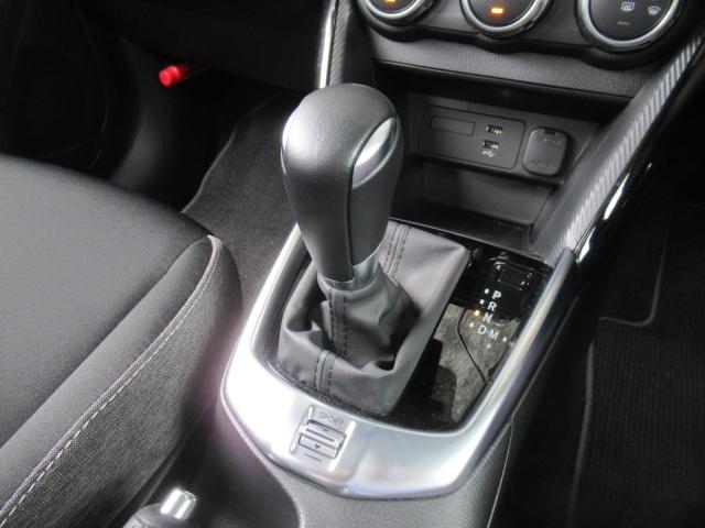 ＭＡＺＤＡ２ １．５　１５ＢＤ　４ＷＤ　３６０°ビューモニター　地デジチューナー　コーナーセンサー　レーンキープアシスト　Ｂｌｕｅｔｏｏｔｈオーディオ　レーダーブレーキ　ＬＥＤ　ＭＲＣＣ　ＥＴＣ　アイドリングストップ　フルセグ　オートライト（5枚目）
