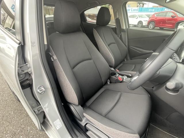ＭＡＺＤＡ２ １．５　１５ＢＤ　３６０°ビューモニター　地デジチューナー　当社整備代車使用車　車線逸脱警報　スマートキー　ＬＥＤヘッドライト　衝突軽減ブレーキ　全方位カメラ　フルセグ　シートヒーター　ミュージックプレイヤー接続可（28枚目）