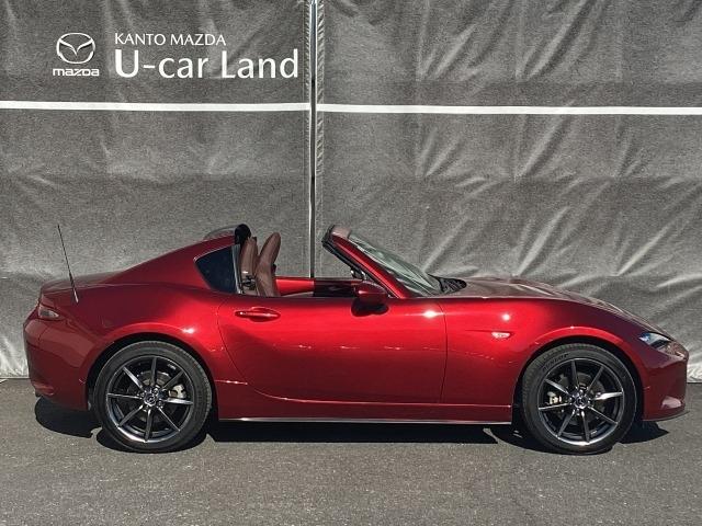 ミッションにはロードスター専用６速ＡＴを搭載。シフトフィールのダイレクト感と優れた燃費性能を実現し、ＲＦではさらに走行フィールを磨き上げています。