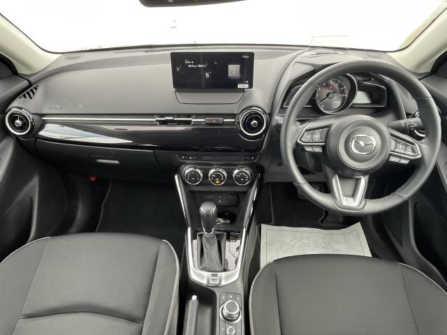 ＭＡＺＤＡ２ １．５　１５ＢＤ　インパネグロスブラック　３６０°セーフティパッケージ　ウォームコンフォートパッケージ　セーフティクルーズパッケージ　パノラマモニタ　ブルートゥース　デモアップ　スマートシティブレーキサポート　ＥＴＣ（2枚目）