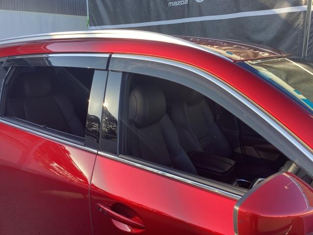 ＣＸ－８ ２．２　ＸＤ　Ｌパッケージ　ディーゼルターボ　６人乗り　ＢＯＳＥサウンドシステム　リアシートモニター　オートリアゲート　定期点検記録簿　ＤＶＤ再生機能　レーンキープ　本革シート　Ｂｌｕｅｔｏｏｔｈ接続　クリアランスソナー　１オーナー　パワーシート（26枚目）