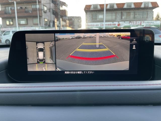 CX-30 2.0 20S ブラックトーンエディション ドライビングポジションサポートパッケージ スマートキー 電動リアゲート ドライブレコーダー クリアランスソナー アイドリングストップ アラウンドビューモニター ワンオーナー オートライト ETC(5枚目)