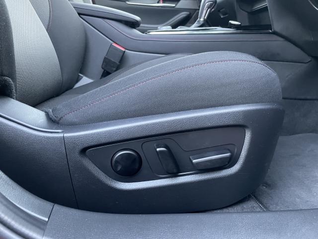 CX-30 2.0 20S ブラックトーンエディション ドライビングポジションサポートパッケージ スマートキー 電動リアゲート ドライブレコーダー クリアランスソナー アイドリングストップ アラウンドビューモニター ワンオーナー オートライト ETC(8枚目)