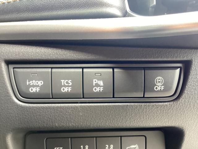 ＣＸ－６０ ３．３　ＸＤハイブリッド　エクスクルーシブ　スポーツ　ディー　３６０°ビューモニター　純正２カメドライブレコーダー　レーンアシスト　ＭＲＣＣ　ドラレコ　本革シート　スマートキー　横滑り防止装置　ミュージックプレイヤー接続可　Ｂｌｕｅｔｏｏｔｈ　ＬＥＤヘッドライト（6枚目）