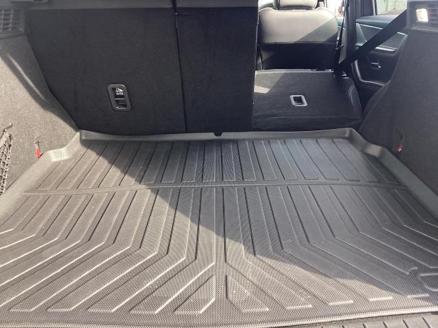 ＣＸ－６０ ３．３　ＸＤハイブリッド　エクスクルーシブ　スポーツ　ディー　３６０°ビューモニター　純正２カメドライブレコーダー　レーンアシスト　ＭＲＣＣ　ドラレコ　本革シート　スマートキー　横滑り防止装置　ミュージックプレイヤー接続可　Ｂｌｕｅｔｏｏｔｈ　ＬＥＤヘッドライト（12枚目）