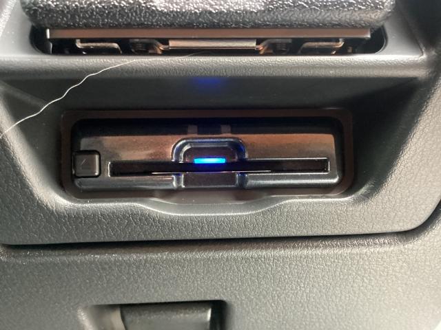 ＣＸ－６０ ３．３　ＸＤハイブリッド　エクスクルーシブ　スポーツ　ディー　３６０°ビューモニター　純正２カメドライブレコーダー　レーンアシスト　ＭＲＣＣ　ドラレコ　本革シート　スマートキー　横滑り防止装置　ミュージックプレイヤー接続可　Ｂｌｕｅｔｏｏｔｈ　ＬＥＤヘッドライト（24枚目）