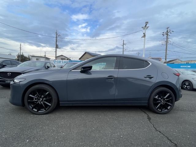 ＭＡＺＤＡ３ファストバック １．５　１５Ｓ　ブラック　セレクション　３６０°セーフティパッケージ　コンフォートパッケージ　シートヒーター　パワーシート　フルセグ　レーダークルーズコントロール　３６０度ビューモニター　ＬＥＤヘッドライト（24枚目）