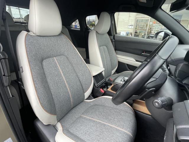 ���̊�������A�V�[�g�������ƃT�C�h������������ƕ��f�����T�|�[�g���̍����`��̃V�[�g���u�l�n��́v�����������o���Ă��܂��B