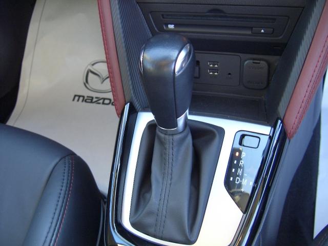 1.5 XDツーリング ディーゼル 4WD ETC Bカメラ アルミ(5枚目)