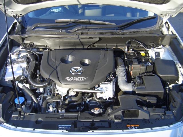 1.5 XDツーリング ディーゼル 4WD ETC Bカメラ アルミ(9枚目)