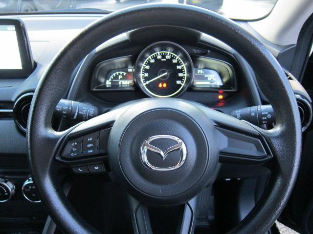 ＭＡＺＤＡ２ １．５　１５Ｓ　スマート　エディション　４ＷＤ　３６０度ビューモニター　オートエアコン　メモリーナビ　ＬＥＤ　Ｂｌｕｅｔｏｏｔｈ接続　地デジ　ＡＷＤ　スマートキー　アイドリングストップ　ＥＴＣ　ＵＳＢ　禁煙車　ＤＶＤ　オートライト　バックソナー（3枚目）