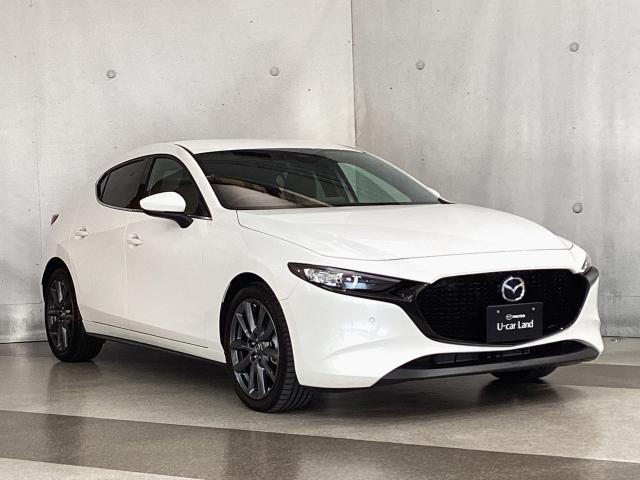 ＭＡＺＤＡ３ファストバック １．５　１５Ｓ　ツーリング　フルセグテレビ　レーンアシスト　アダプティブクルーズ　ワンオーナ　コーナーセンサー　ＤＶＤ　ＥＴＣ車載器　ＵＳＢ接続　ＬＥＤヘッド　記録簿　横滑り防止システム　ドライブレコーダー（40枚目）