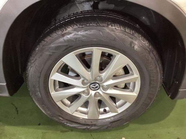 ＣＸ－５ ２．２　ＸＤ　プロアクティブ　ディーゼルターボ　１７ＡＷ　ＥＴＣ　アダプティブクルーズコントロール　衝突被害軽減装置　サイドカメラ　ドラレコ　オートハイビーム　キーレス　Ｂカメ　ＥＴＣ装備　ＬＥＤヘッド　ターボ　ナビＴＶ　ＥＳＣ　エアコン　ＤＶＤ（33枚目）