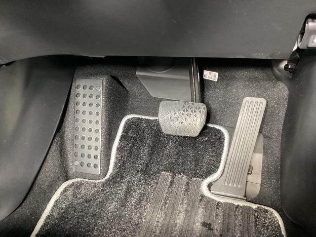 CX-5 2.5 25S スポーツ アピアランス 追従走行 DSC 地デジ 本革 LEDヘッドライト ETC車載器 Pシート BTオーディオ オートエアコン ドライブレコーダー メモリーナビ Pセンサー アドバンスドキー ナビTV オートライト(36枚目)