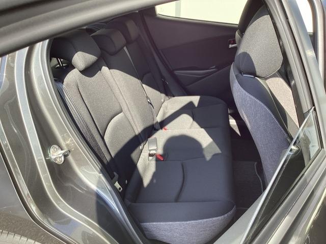 ＭＡＺＤＡ２ １．５　１５ＢＤ　マツコネナビ地デジ　３６０°カメラ　ＬＥＤ　ＥＴＣ　オートライト　シートヒーター　ＭＲＣＣ　試乗車　車線逸脱警報　スマートキー　ＬＥＤヘッドライト　衝突軽減ブレーキ　全方位カメラ　フルセグ　エアコン（9枚目）
