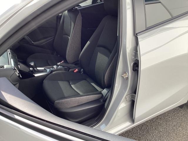 ＭＡＺＤＡ２ １．５　１５ＢＤ　マツコネナビ地デジ　３６０°カメラ　ＬＥＤ　ＥＴＣ　ＭＲＣＣ　オートライト　シートヒーター　試乗車　車線逸脱警報　スマートキー　衝突軽減ブレーキ　エアコン（8枚目）