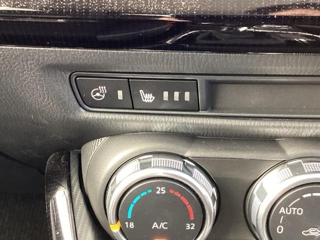 ＭＡＺＤＡ２ １．５　１５ＢＤ　マツコネナビ地デジ　３６０°カメラ　ＬＥＤ　ＥＴＣ　ＭＲＣＣ　オートライト　シートヒーター　試乗車　車線逸脱警報　スマートキー　衝突軽減ブレーキ　エアコン（22枚目）