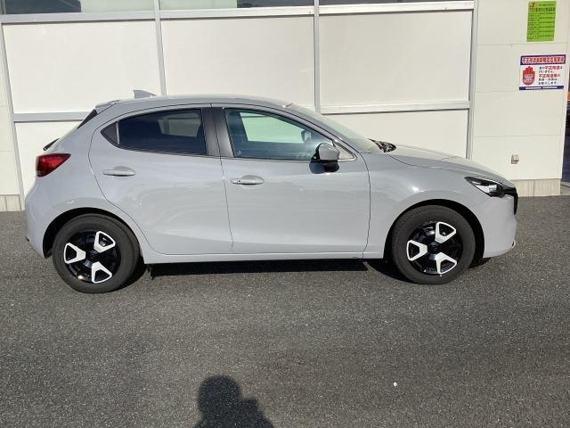 ＭＡＺＤＡ２ １．５　１５ＢＤ　マツコネナビ地デジ　３６０°カメラ　ＬＥＤ　ＥＴＣ　ＭＲＣＣ　オートライト　シートヒーター　試乗車　車線逸脱警報　スマートキー　衝突軽減ブレーキ　エアコン（36枚目）