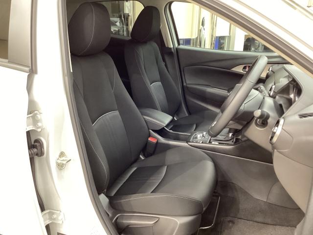 CX-3 1.5 15S ツーリング マツコネナビ 360°カメラ LED ETC MRCC オートライト 純正16AW ワンオーナー スマートシティブレーキ 全方位カメラ USB エアコン フルセグ LEDヘッドライト ETC車載器(7枚目)