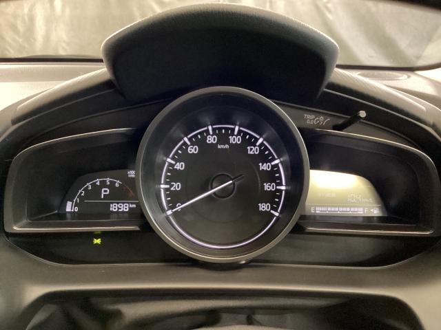 MAZDA2 1.5 15BD i セレクション マツコネナビ地デジ 360°カメラ LED ETC オートライト 試乗車(3枚目)