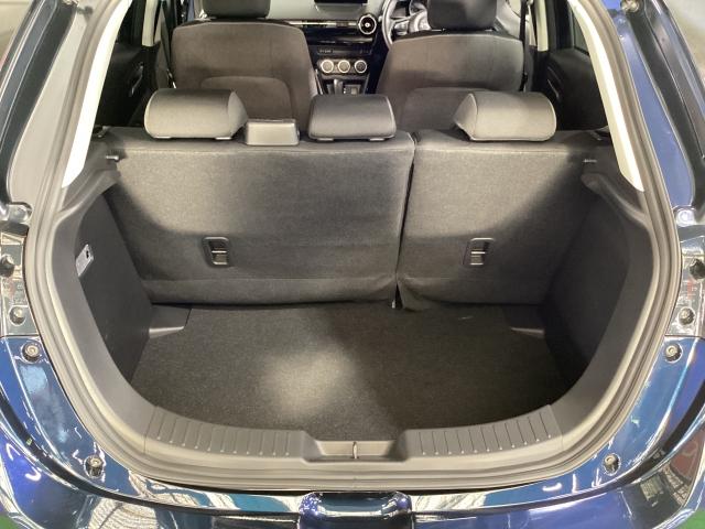 MAZDA2 1.5 15BD i セレクション マツコネナビ地デジ 360°カメラ LED ETC オートライト 試乗車(11枚目)