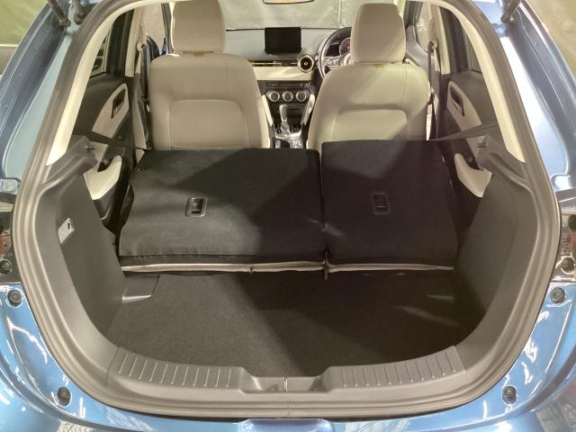 MAZDA2 1.5 15S サンリット シトラス マツコネナビ地デジ 360°カメラ LED ETC MRCC シートヒーター オートライト 純正15AW ワンオーナー 360カメラ ワンオーナー オートライト USB ドライブレコーダー DVD(12枚目)