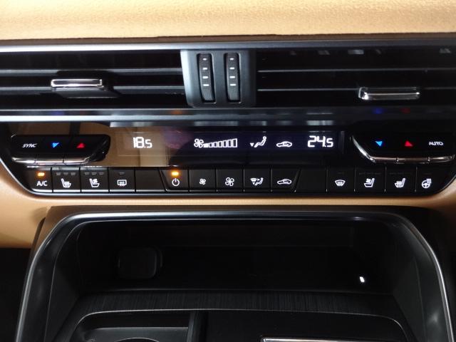 ＣＸ－６０ ３．３　ＸＤハイブリッド　プレミアム　スポーツ　ディーゼルタ　マツコネナビ地デジ　３６０°カメラ　ＬＥＤ　ＥＴＣ　ＭＲＣＣ　本革電動シート　オートライト　シートヒーター　純正２０ＡＷ　ワンオーナー　ダブルサンルーフ　パワーゲート（19枚目）