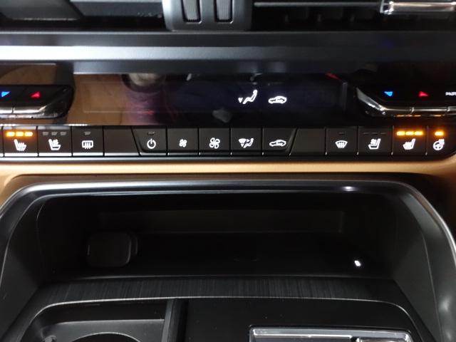 ＣＸ－６０ ３．３　ＸＤハイブリッド　プレミアム　スポーツ　ディーゼルタ　マツコネナビ地デジ　３６０°カメラ　ＬＥＤ　ＥＴＣ　ＭＲＣＣ　本革電動シート　オートライト　シートヒーター　純正２０ＡＷ　ワンオーナー　ダブルサンルーフ　パワーゲート（20枚目）