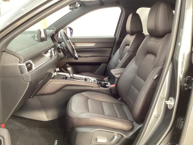 �L�����ׂ����e�͐��ɕx�񂾐U���z���E���^���̗̍p�ɂ��A�̂��ݍ���ł����悤�ȐS�n�悢�t�B�b�g���������I