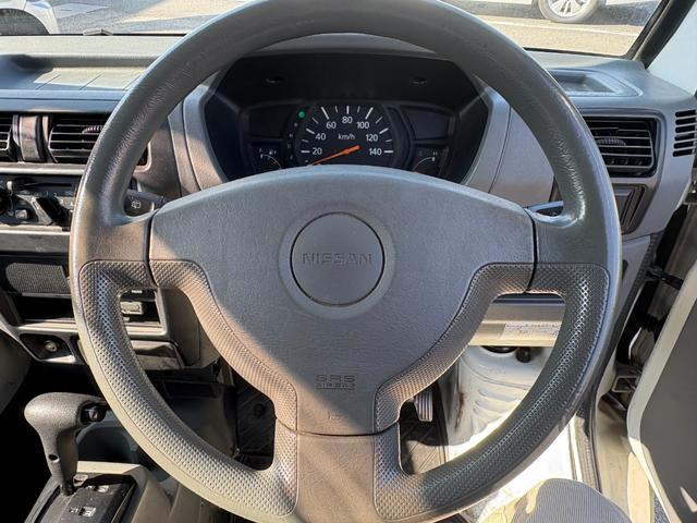 クリッパーバン ＳＤ　エアコン　パワステ　Ｗエアバック　ドアバイザー　サンバイザー（5枚目）