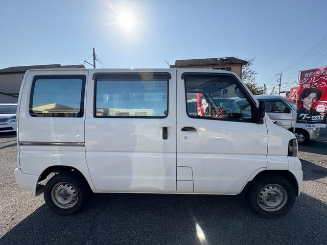 クリッパーバン ＳＤ　エアコン　パワステ　Ｗエアバック　ドアバイザー　サンバイザー（17枚目）