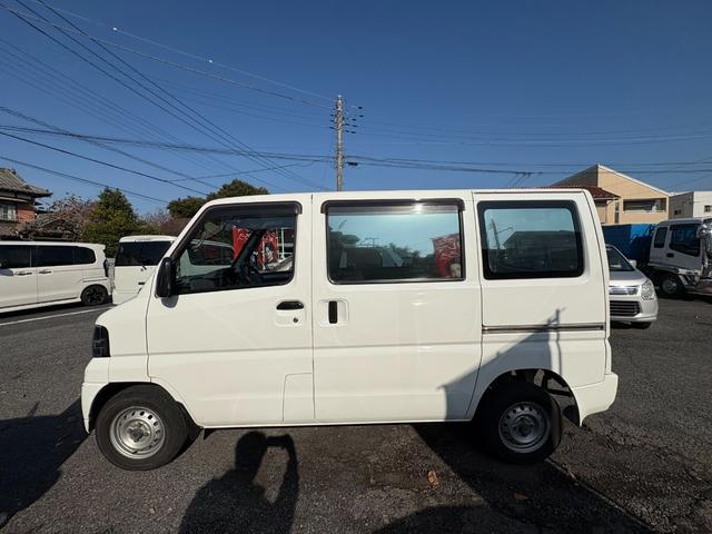 クリッパーバン ＳＤ　エアコン　パワステ　Ｗエアバック　ドアバイザー　サンバイザー（18枚目）