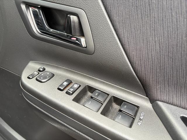 ヴェルファイア 2.4Z ケンウッドナビTVDVD再生!アルパインフリップダウン!社外アルミ!8人乗り!両側パワースライドドア!スマートキー(12枚目)