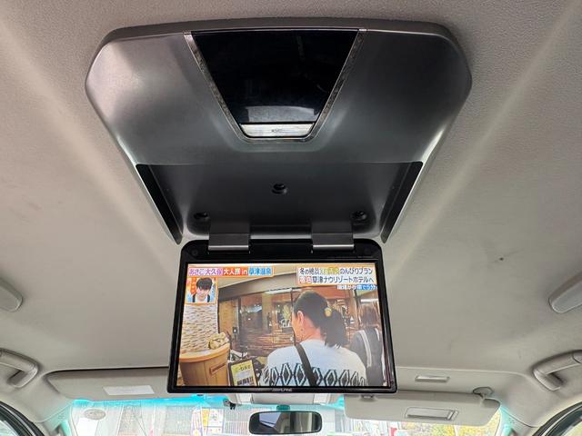 ヴェルファイア 2.4Z ケンウッドナビTVDVD再生!アルパインフリップダウン!社外アルミ!8人乗り!両側パワースライドドア!スマートキー(13枚目)