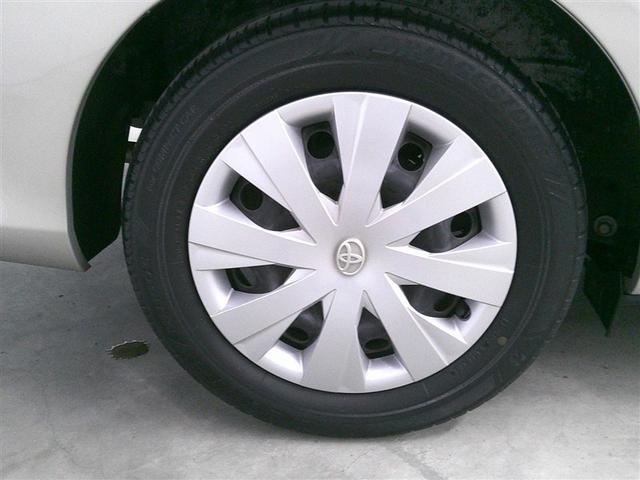 カローラアクシオ １．５Ｇ　横滑り防止装置　衝突軽減システム　フルセグＴＶ　バックモニター　ＬＥＤヘッドライト　スマートキー　ＡＵＸ　サイドエアバック　キーレスエントリー　点検記録簿　オートエアコン　ＡＢＳ　デュアルエアバック（5枚目）