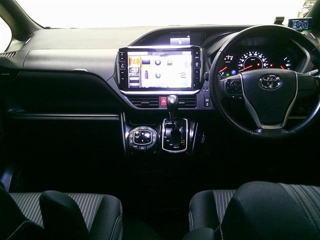 ヴォクシー ＺＳ　両電動スライドドア　サンルーフ　地デジ　盗難防止システム　オートエアコン　ダブルエアバッグ　ＤＶＤ再生可　ＥＴＣ　ＬＥＤヘッドライト　メモリーナビ　オートクルーズ　ナビＴＶ　３列シート　ＰＷ　ＡＢＳ（10枚目）