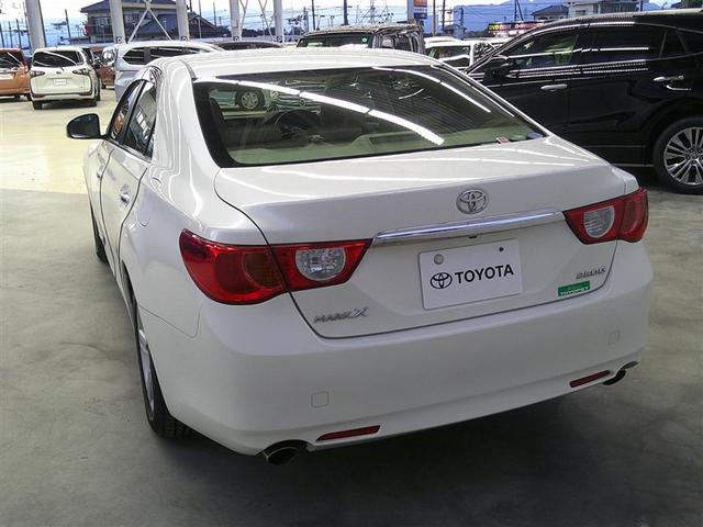 マークＸ ２５０Ｇ　リラックスセレクション　オートエアコン　デュアルエアバック　サイドカーテンエアバック　点検記録簿　ＤＶＤ再生可　パワーステアリング　ＰＷ　盗難防止システム　エアバック　アルミホイール　ＡＢＳ　ＥＴＣ　ＨＤＤナビ　リヤカメラ（4枚目）