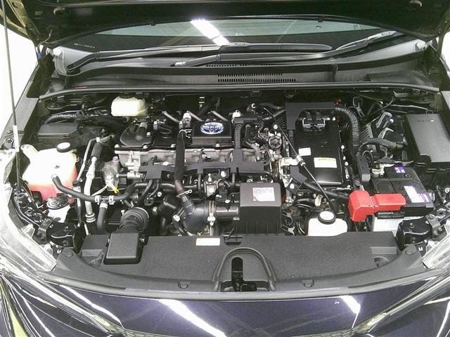 カローラツーリング ハイブリッド　ダブルバイビー　追突軽減ブレーキ　バックモニタ　地デジフルセグ　横滑防止　ナビＴＶ　スマキー　ＬＥＤライト　Ａストップ　デュアルエアバッグ　エアコン　オートクルーズ　サイドエアバッグ　ＥＴＣ付　ＰＳ　キーフリー（5枚目）