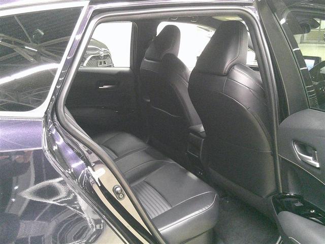 カローラツーリング ハイブリッド　ダブルバイビー　追突軽減ブレーキ　バックモニタ　地デジフルセグ　横滑防止　ナビＴＶ　スマキー　ＬＥＤライト　Ａストップ　デュアルエアバッグ　エアコン　オートクルーズ　サイドエアバッグ　ＥＴＣ付　ＰＳ　キーフリー（6枚目）