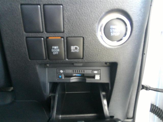 アルファード ２．５Ｓ　タイプゴールド　イモビ　バックモニタ－　ＬＥＤランプ　半革シート　ＷＳＲ　リアオートエアコン　点検記録簿　ドライブレコーダ　エアコン　ＤＶＤプレーヤー　横滑防止装置　ＡＣ１００Ｖ電源　パワーウィンドウ　ＡＢＳ（13枚目）