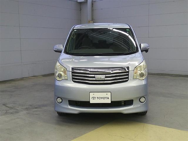 ノア X スマートエディション ナビ&TV リアクーラー キーレス パワーウインドウ スマートキー 3列シート ETC パワーステアリング 盗難防止システム オートエアコン DVD再生 エアバッグ 定期点検記録簿 ABS HDDナビ(2枚目)