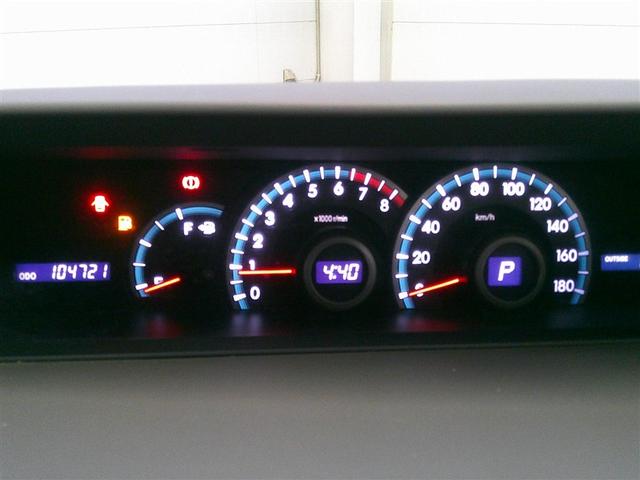 ノア X スマートエディション ナビ&TV リアクーラー キーレス パワーウインドウ スマートキー 3列シート ETC パワーステアリング 盗難防止システム オートエアコン DVD再生 エアバッグ 定期点検記録簿 ABS HDDナビ(20枚目)