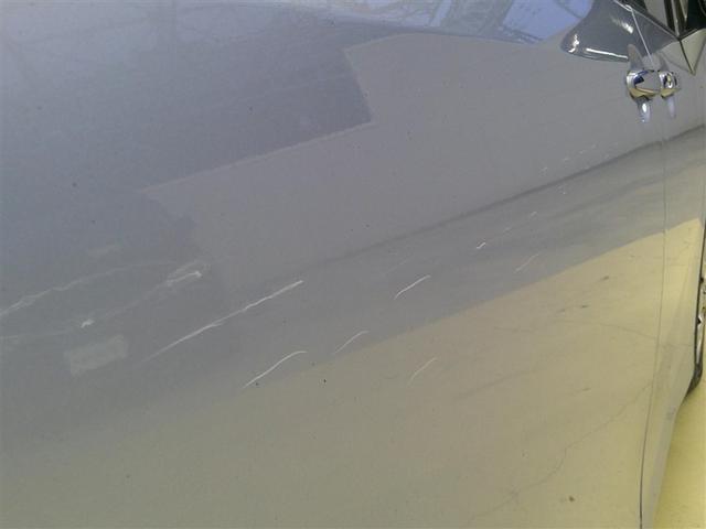 ノア X スマートエディション ナビ&TV リアクーラー キーレス パワーウインドウ スマートキー 3列シート ETC パワーステアリング 盗難防止システム オートエアコン DVD再生 エアバッグ 定期点検記録簿 ABS HDDナビ(32枚目)