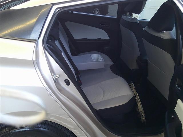 プリウス A 衝突軽減ブレーキシステム Bモニタ 記録簿有 LEDヘッド クルーズコントロール セキュリティー スマートキー パワーステアリング ETC 1オーナー アルミホイル オートエアコン SRS ABS(18枚目)