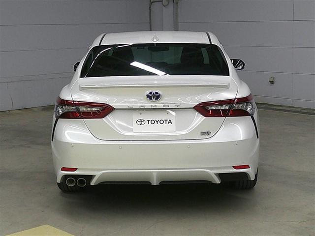 カムリ ＷＳ　盗難防止システム　サイドエアバッグ　パワステ　Ｐシート　クルーズコントロール　ＬＥＤヘッドライト　ナビ　メモリ－ナビ　スマートキー　キーフリー　ＥＴＣ　アルミ　ドライブレコーダー　オートエアコン（6枚目）