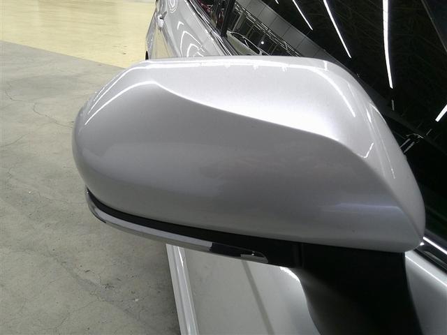 カムリ ＷＳ　盗難防止システム　サイドエアバッグ　パワステ　Ｐシート　クルーズコントロール　ＬＥＤヘッドライト　ナビ　メモリ－ナビ　スマートキー　キーフリー　ＥＴＣ　アルミ　ドライブレコーダー　オートエアコン（26枚目）