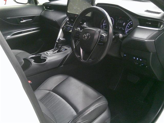 ハリアー Z 盗難防止 リアビューカメラ アルミホイール 点検記録簿 Wエアバッグ サイドエアバッグ エアコン ナビ&TV パワステ エアバッグ ABS メモリーナビ ETC クルーズC 誤発進抑制(8枚目)