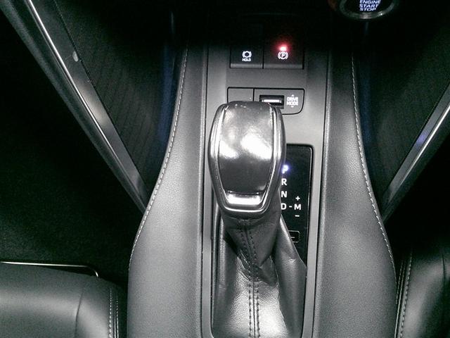 ハリアー Z 盗難防止 リアビューカメラ アルミホイール 点検記録簿 Wエアバッグ サイドエアバッグ エアコン ナビ&TV パワステ エアバッグ ABS メモリーナビ ETC クルーズC 誤発進抑制(11枚目)