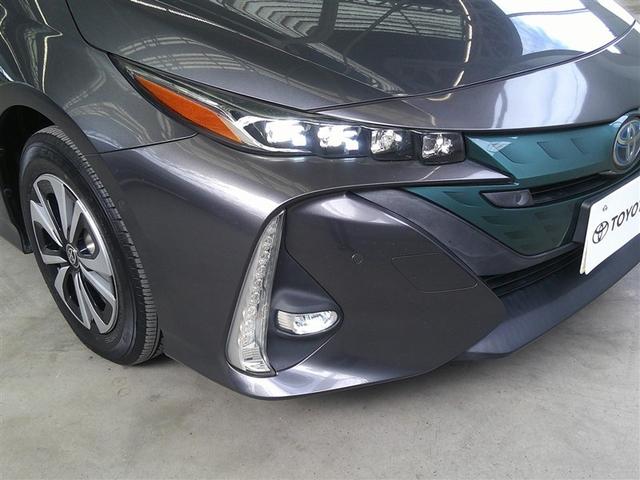 プリウスＰＨＶ Ａプレミアム　ＬＥＤライト　点検記録簿　横滑り防止機能　黒革シート　イモビライザー　ＥＴＣ　Ｂカメラ　パワステ　オートエアコン　ドラレコ　パワーウィンドウ　アルミ　ＡＢＳ　クルコン　メモリーナビ　エアバッグ（21枚目）